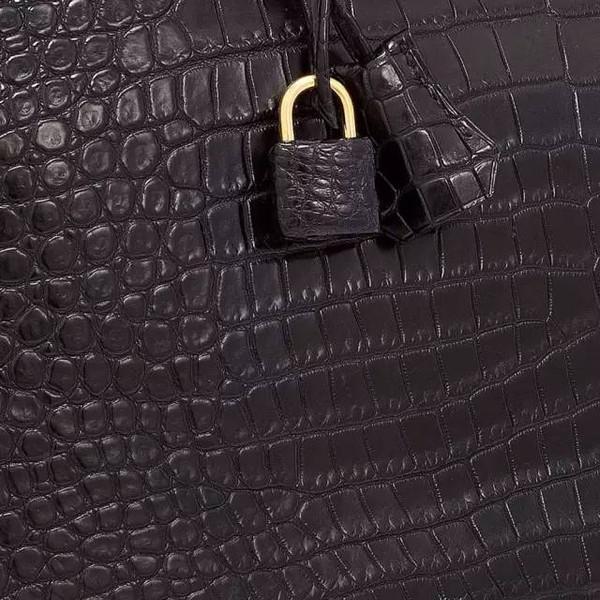 The Complete Guide to Hermès Leathers: Do You Know Them All?